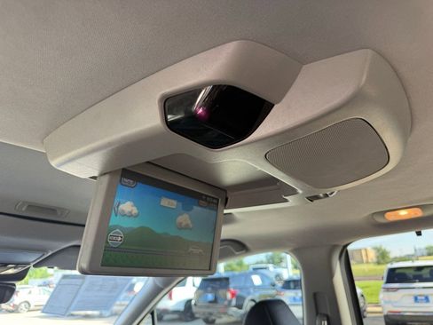 Used 2022 Honda Pilot Elite image 22