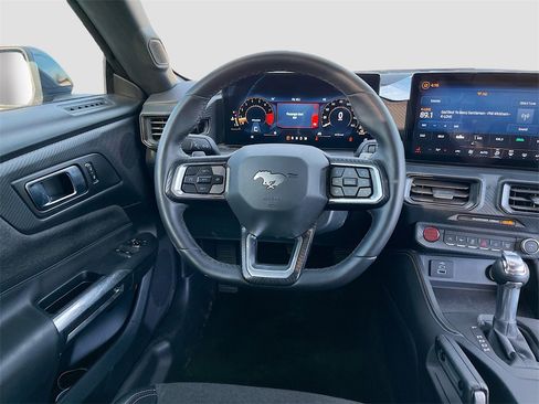 Used 2025 Ford Mustang GT w/ GT Performance Package image 21