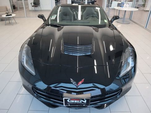 Used 2016 Chevrolet Corvette Stingray w/ Carbon Flash Badge Package image 3