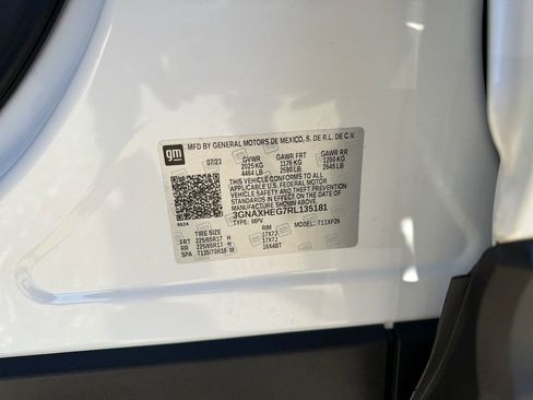 Used 2024 Chevrolet Equinox LS w/ LS Convenience Package image 29