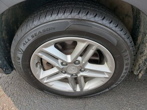 Used 2021 Hyundai Kona SE AWD/4WD image 8