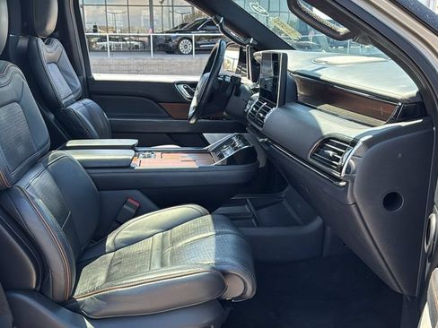 Used 2022 Lincoln Navigator Black Label AWD/4WD image 25