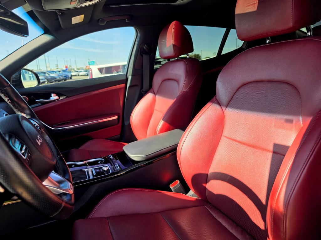 Certified 2023 Kia Stinger GT-Line w/ Sun & Sound Package AWD/4WD image 10