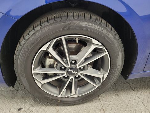 Used 2022 Kia Forte LXS image 31