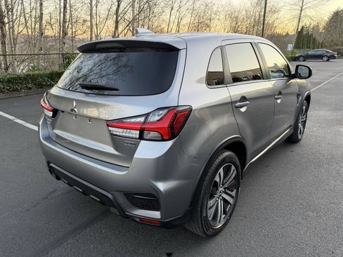 Used 2020 Mitsubishi Outlander Sport Black Edition AWD/4WD image 5