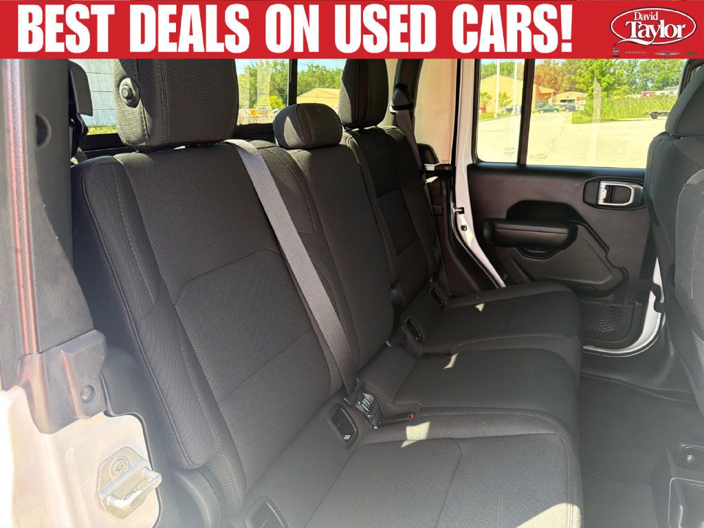 Used 2022 Jeep Gladiator Sport AWD/4WD image 33
