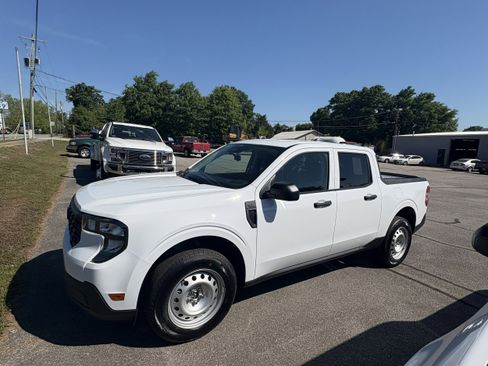 New 2026 Ford Maverick XL FWD image 9