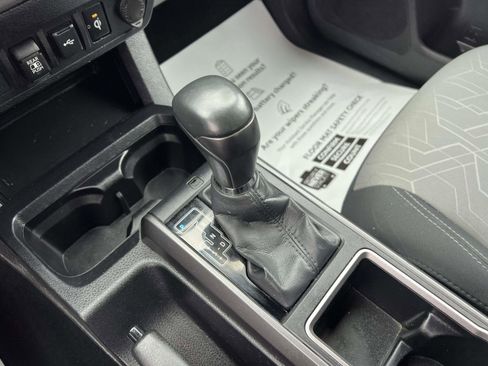 Used 2023 Toyota Tacoma TRD Off-Road image 23