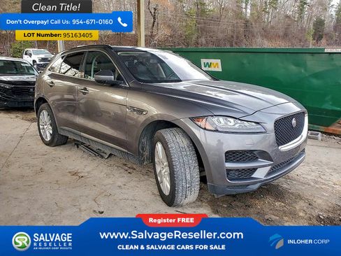 Used 2017 Jaguar F-PACE Prestige image 5