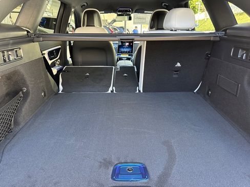 New 2026 Mercedes-Benz GLC 300 image 36