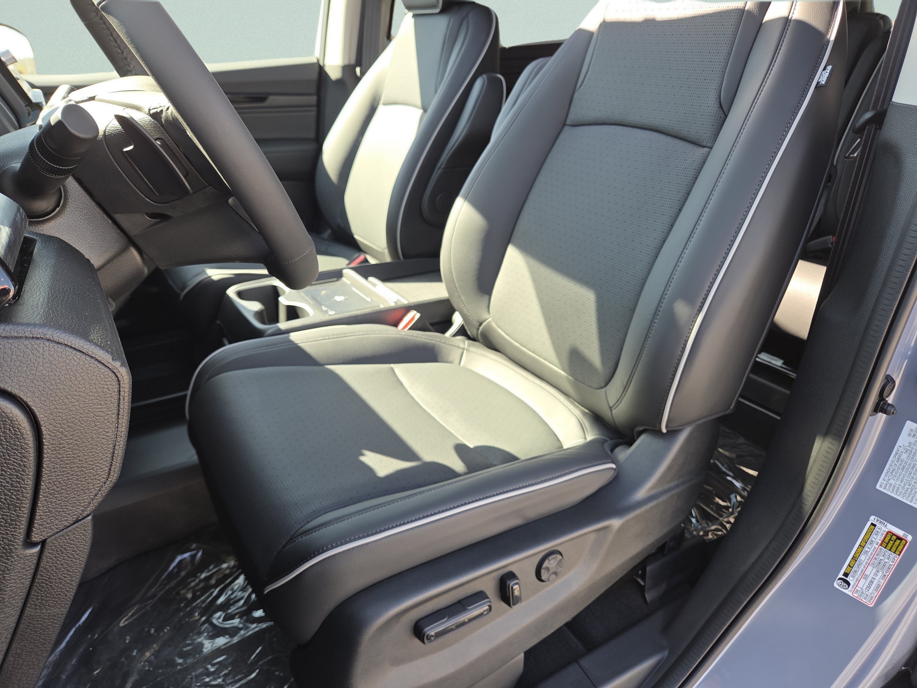 New 2027 Honda Odyssey Elite image 6