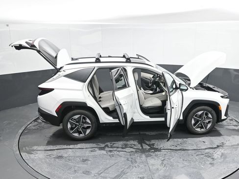 Used 2025 Hyundai Tucson SEL AWD/4WD image 59
