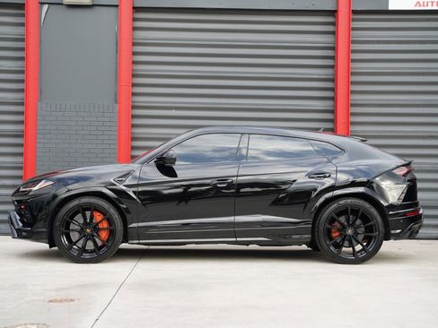 Used 2020 Lamborghini Urus image 7