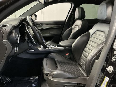 Used 2022 Alfa Romeo Stelvio Quadrifoglio w/ Active Assist Plus Package AWD/4WD image 14