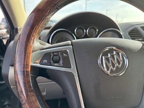Used 2011 Buick Regal CXL Turbo image 16