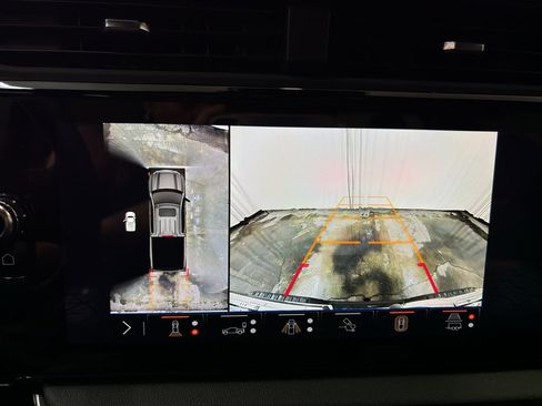 New 2025 GMC Sierra 1500 AT4 w/ AT4 Premium Package image 22