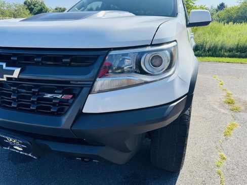 Used 2019 Chevrolet Colorado ZR2 w/ ZR2 Dusk Special Edition image 14