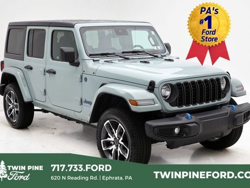 Used 2024 Jeep Wrangler Unlimited w/ Convenience Group image 1