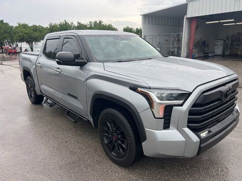 Used 2024 Toyota Tundra SR5 w/ SR5 Premium Package RWD image 2