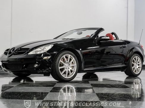 Used 2005 Mercedes-Benz SLK 350 image 20