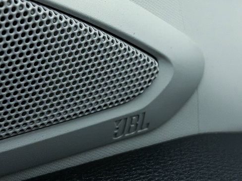 Used 2024 Toyota Tundra Limited image 7