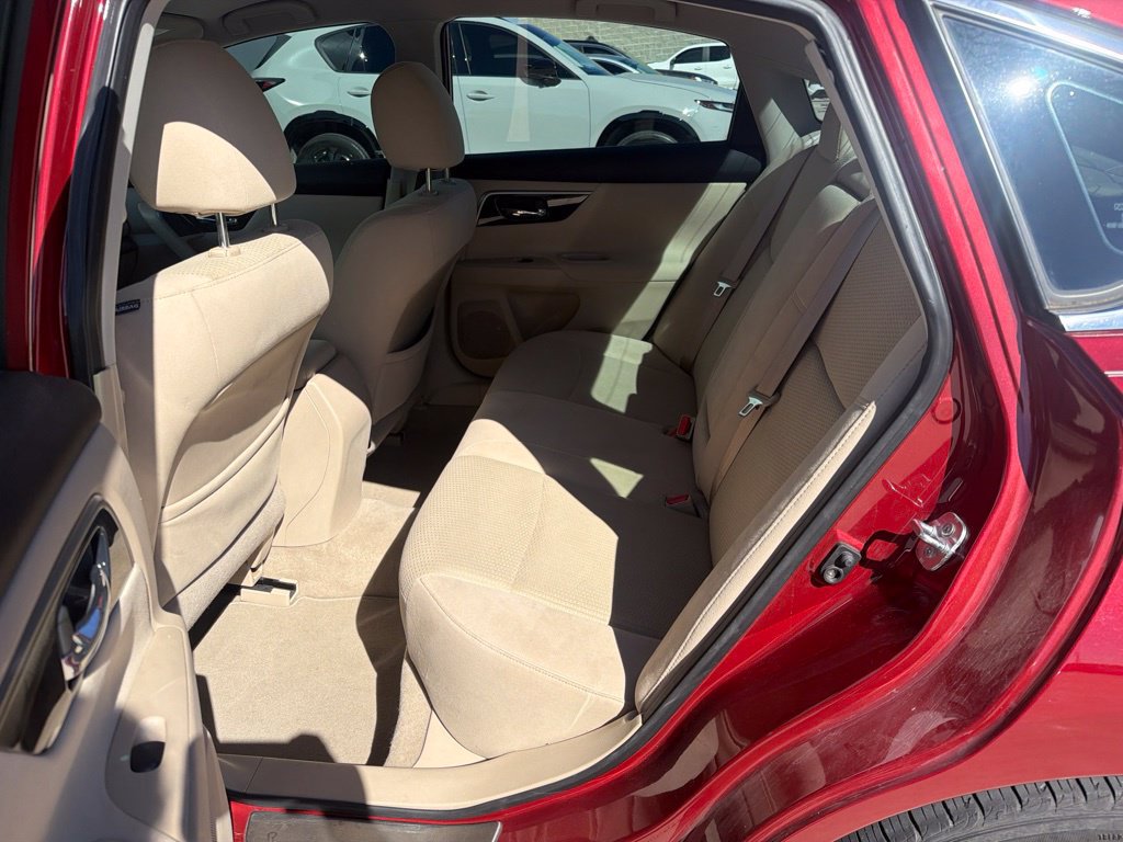 Used 2014 Nissan Altima 2.5 S FWD image 8