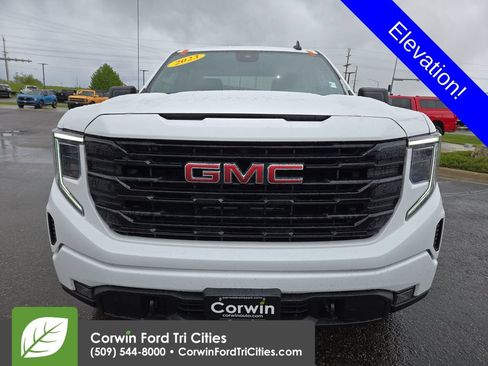 Used 2023 GMC Sierra 1500 Elevation AWD/4WD image 4