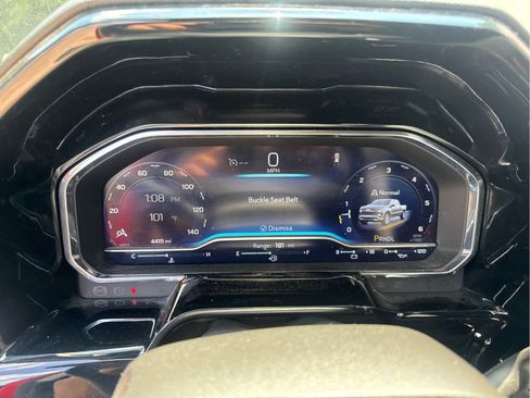 Used 2025 Chevrolet Silverado 1500 LT RWD image 24