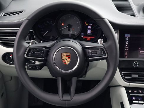 New 2026 Porsche Macan S image 15