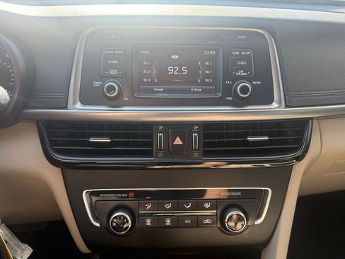 Used 2016 Kia Optima LX FWD image 15