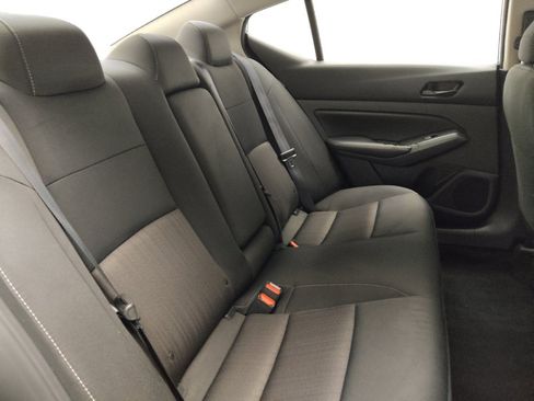 Used 2024 Nissan Altima 2.5 SV image 19