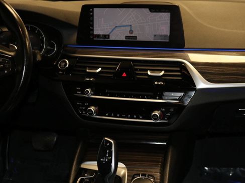 Used 2018 BMW 530i image 47