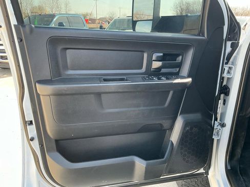 Used 2018 RAM 2500 Tradesman AWD/4WD image 9
