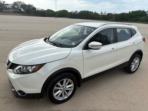 Used 2017 Nissan Rogue Sport SV w/ SV All-Weather Package image 56