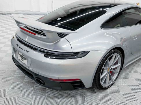 Used 2024 Porsche 911 Carrera GTS RWD image 22