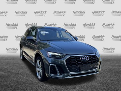 Used 2024 Audi Q5 2.0T Premium Plus w/ Premium Plus Package AWD/4WD image 2