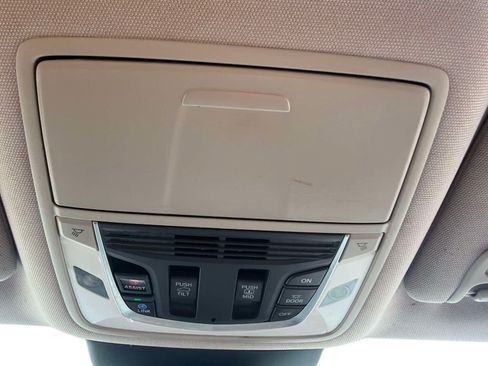 Used 2023 Acura MDX SH-AWD image 29