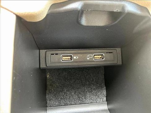 Used 2020 Mercedes-Benz GLA 250 4MATIC image 26