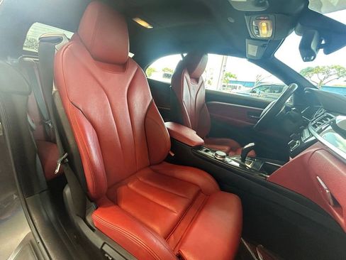 Used 2020 BMW 440i Convertible w/ M Sport Package RWD image 26
