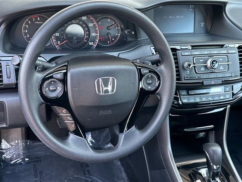 Certified 2017 Honda Accord LX-S image 15