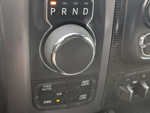 Used 2018 RAM 2500 Limited AWD/4WD image 17