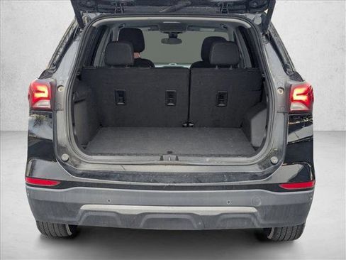 Used 2024 Chevrolet Equinox LT image 6