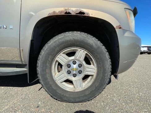 Used 2007 Chevrolet Suburban LS AWD/4WD image 20