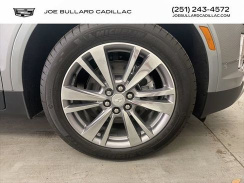 New 2026 Cadillac XT5 Premium Luxury w/ Driver Assist Package FWD image 8