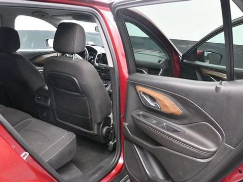 Used 2020 GMC Terrain SLE w/ Driver Convenience Package AWD/4WD image 14