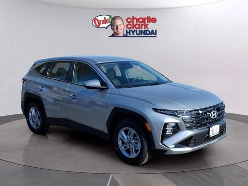 New 2026 Hyundai Tucson SE FWD image 7