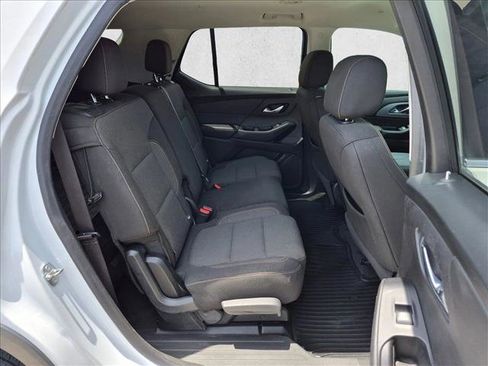 Used 2019 Chevrolet Traverse LS FWD image 20