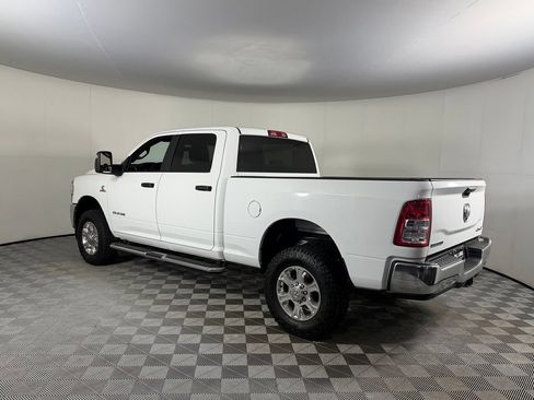 Certified 2024 RAM 2500 Big Horn w/ Off Road Package AWD/4WD image 8