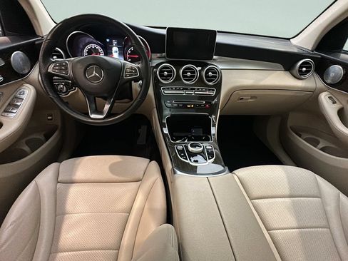 Used 2019 Mercedes-Benz GLC 300 4MATIC image 23