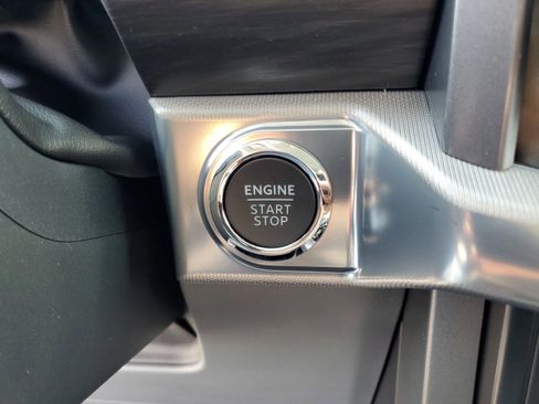 New 2025 Ford F150 Lariat w/ Equipment Group 501A Mid image 26